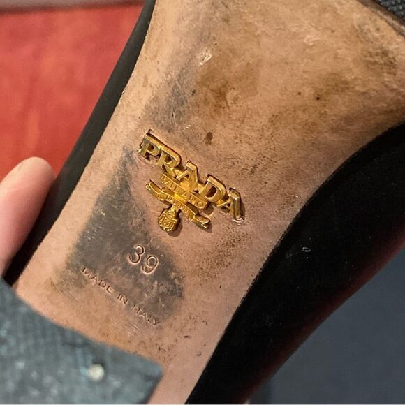 Authentic Prada Leather High Boots Size 39 - Picture 4 of 12